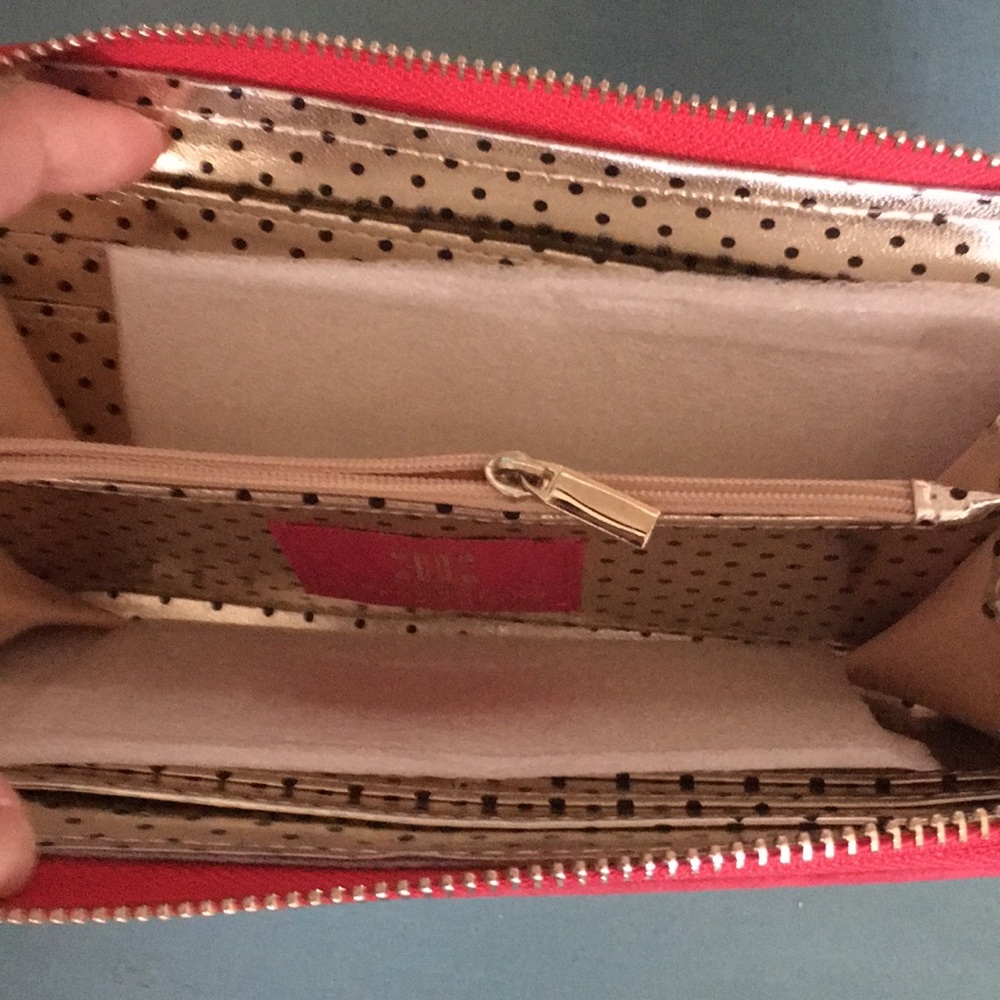 Wallet - Picture 4 of 4